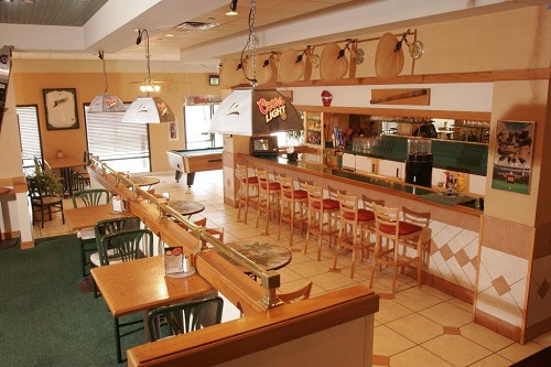 Maingate Lakeside Resort restaurant